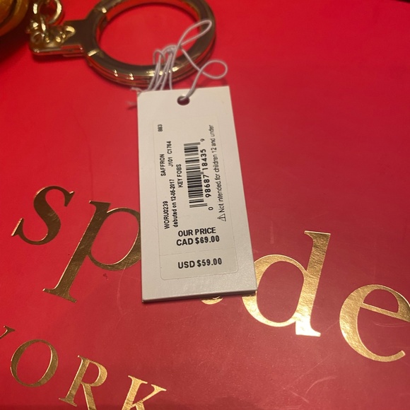 Kate Spade Tassel key chain NWT - Picture 3 of 4